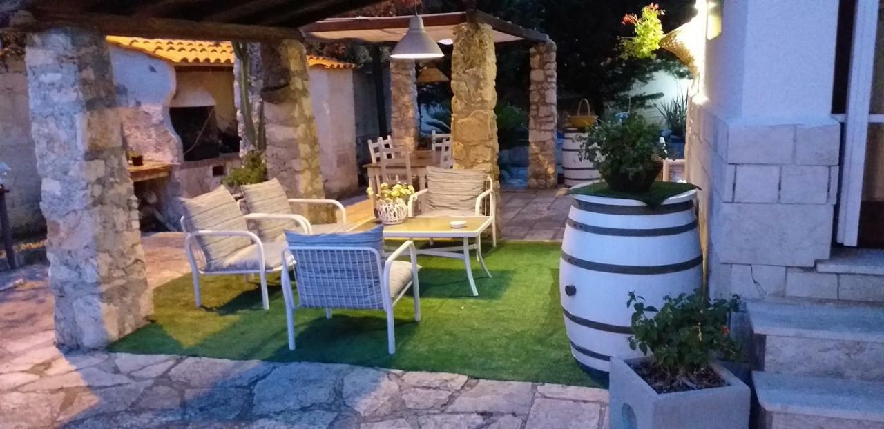 B&B La Sciaia A Mare บรินดิซิ ภายนอก รูปภาพ